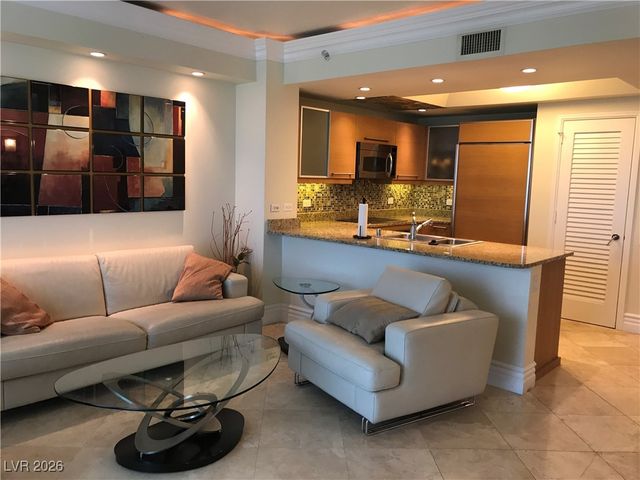 322 KAREN Avenue 1705, Las Vegas, NV 89109