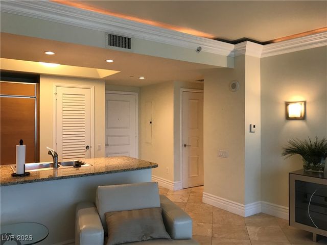 322 KAREN Avenue 1705, Las Vegas, NV 89109