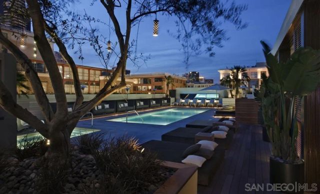 207 5Th Ave 737, San Diego, CA 92101