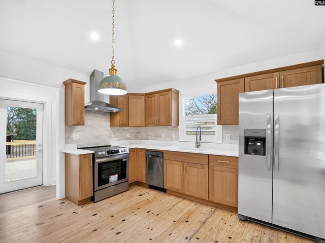 325 Wattling Road, West Columbia, SC 29170