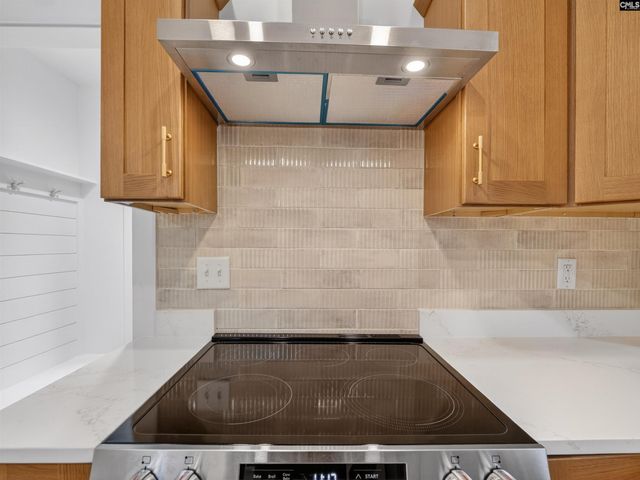 325 Wattling Road, West Columbia, SC 29170