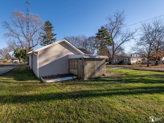 705 W 13th Street, Monroe Twp, MI 48161