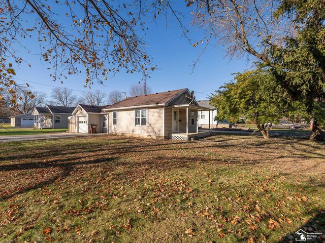 705 W 13th Street, Monroe Twp, MI 48161