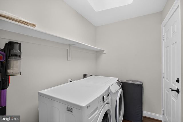 5434 SHERMAN OAKS CT, Haymarket, VA 20169