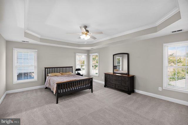 5434 SHERMAN OAKS CT, Haymarket, VA 20169
