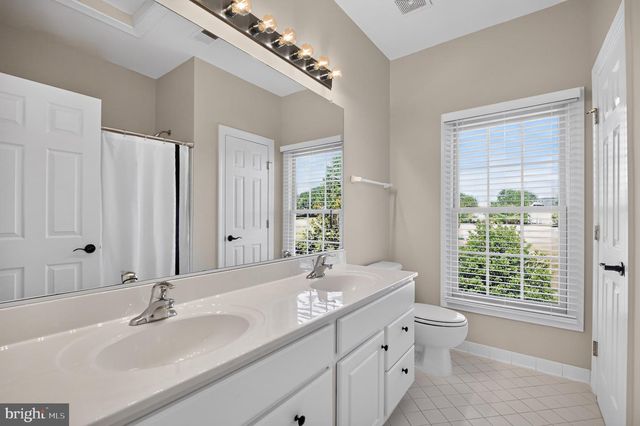 5434 SHERMAN OAKS CT, Haymarket, VA 20169
