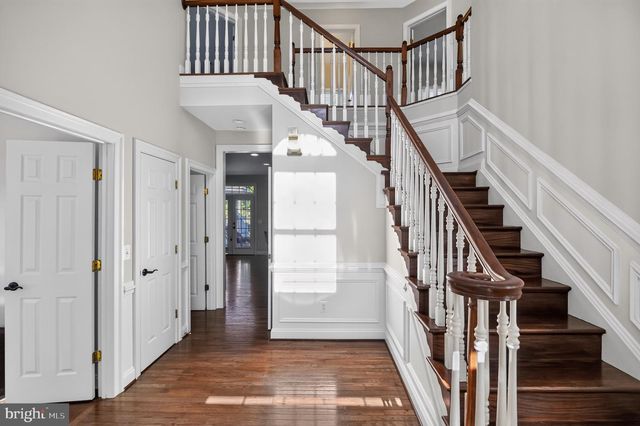 5434 SHERMAN OAKS CT, Haymarket, VA 20169
