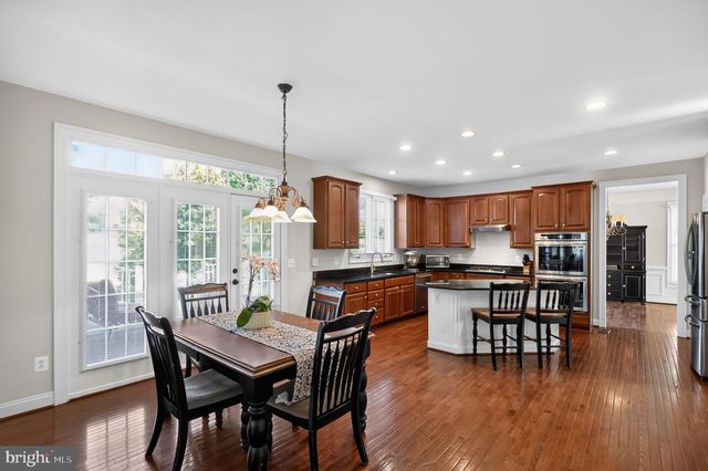 5434 SHERMAN OAKS CT, Haymarket, VA 20169