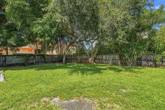 112 N Swinton Avenue, Delray Beach, FL 33444