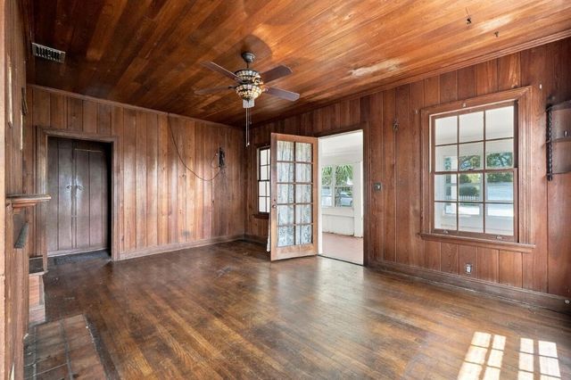 112 N Swinton Avenue, Delray Beach, FL 33444