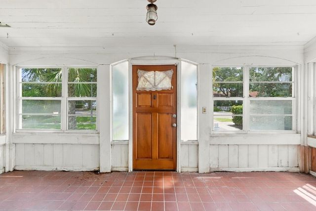 112 N Swinton Avenue, Delray Beach, FL 33444