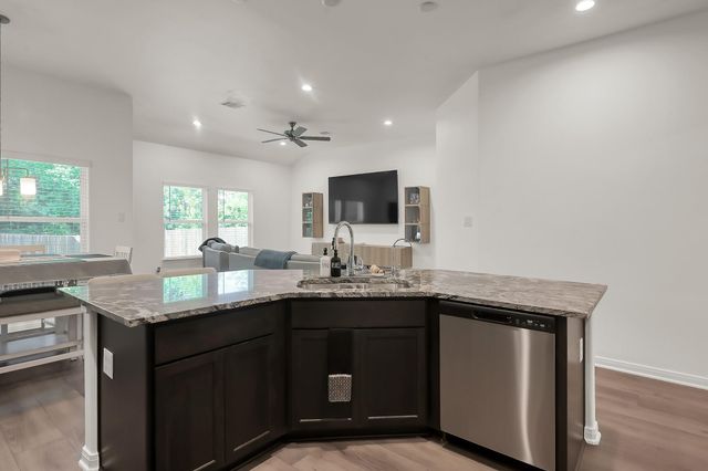 11696 Whirlaway Drive, Willis, TX 77318