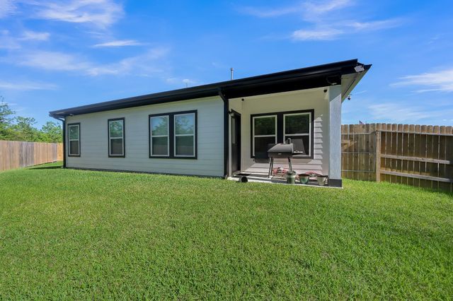 11696 Whirlaway Drive, Willis, TX 77318