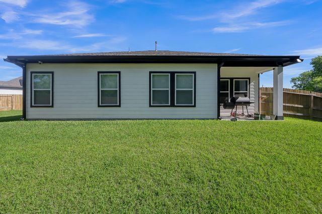 11696 Whirlaway Drive, Willis, TX 77318