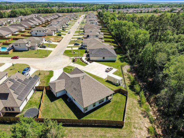 11696 Whirlaway Drive, Willis, TX 77318