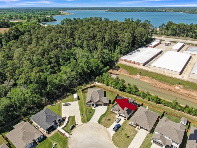 11696 Whirlaway Drive, Willis, TX 77318