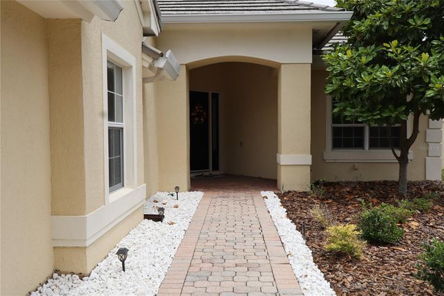 10842 WOODCHASE CIRCLE, Orlando, FL 32836