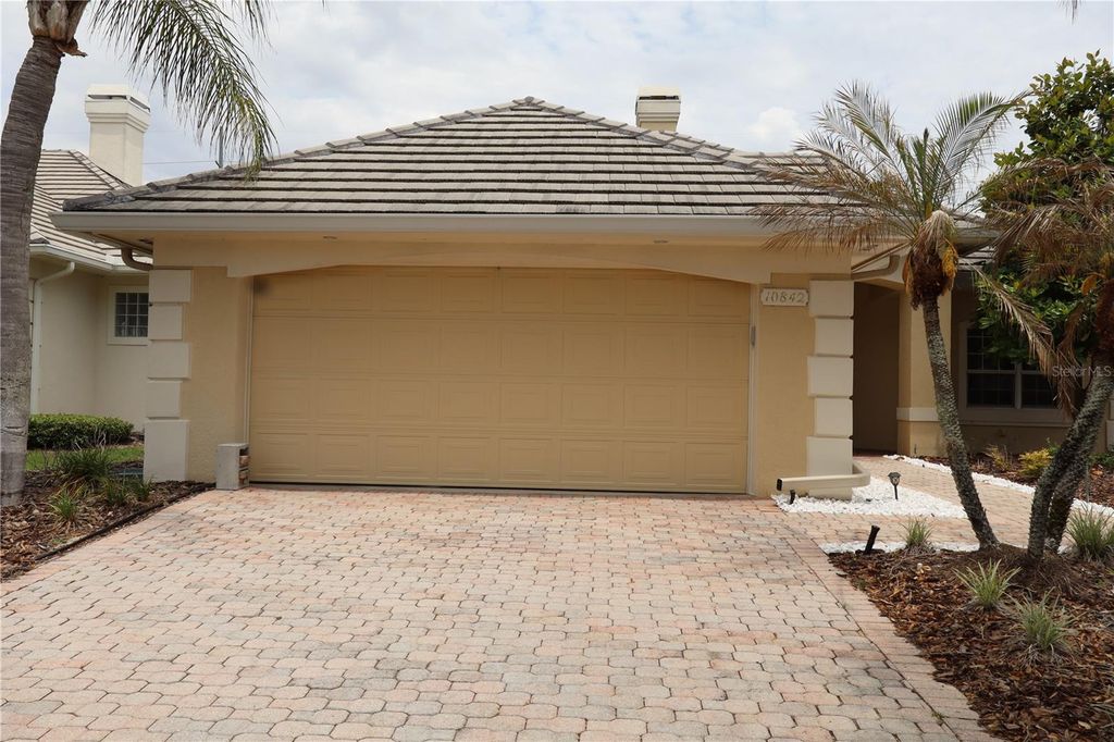 10842 WOODCHASE CIRCLE, Orlando, FL 32836