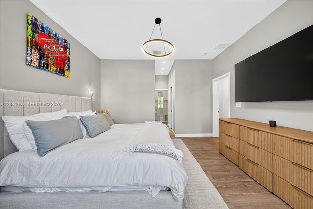 460 W Dilido Drive, Miami Beach, FL 33139