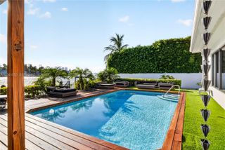 460 W Dilido Drive, Miami Beach, FL 33139