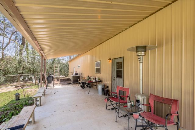 1533 Kickapoo Road, Groveton, TX 75845