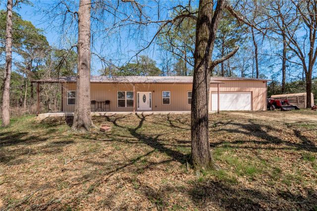 1533 Kickapoo Road, Groveton, TX 75845