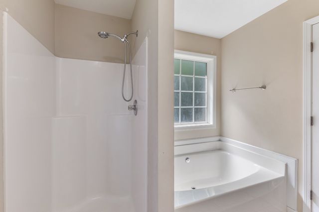 1409 Mutual Dr, Clarksville, TN 37042