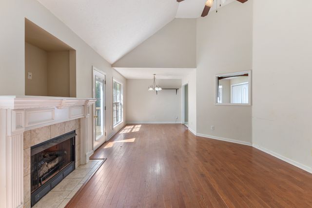 1409 Mutual Dr, Clarksville, TN 37042