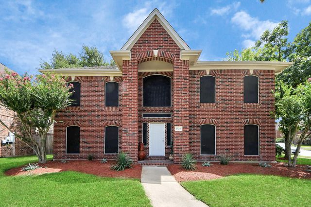 1503 Pine Ridge Lane, Pearland, TX 77581