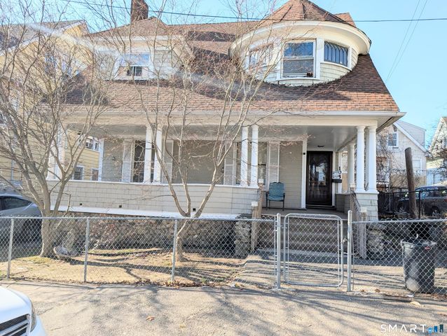 105 Washington Terrace, Bridgeport, CT 06604