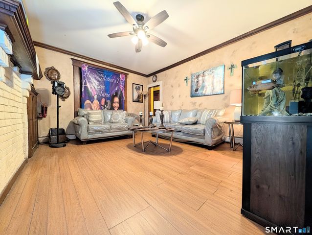 105 Washington Terrace, Bridgeport, CT 06604