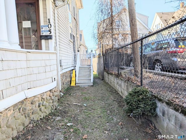 105 Washington Terrace, Bridgeport, CT 06604