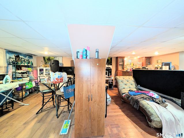 105 Washington Terrace, Bridgeport, CT 06604