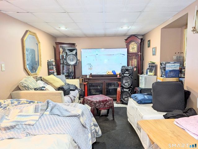 105 Washington Terrace, Bridgeport, CT 06604