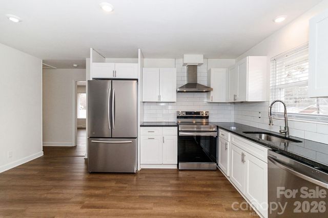 1701 Irma Street, Charlotte, NC 28216