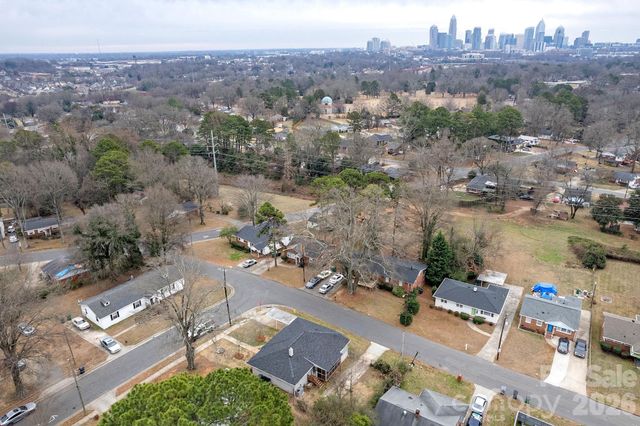 1701 Irma Street, Charlotte, NC 28216