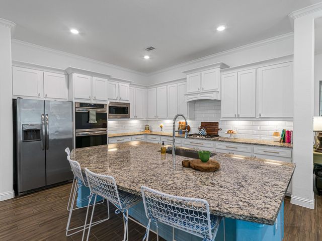 6715 Arrowbrook Cove Ln, Katy, TX 77493