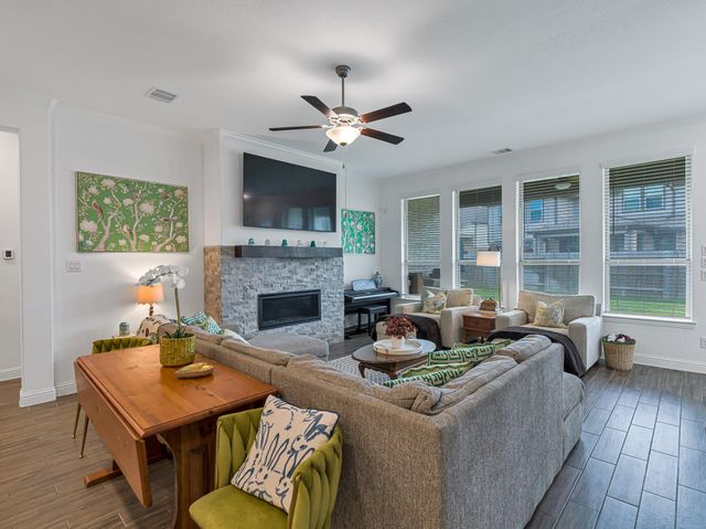 6715 Arrowbrook Cove Ln, Katy, TX 77493