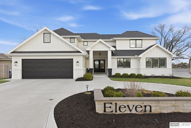 11 Ginger Cove Road, Valley, NE 68064