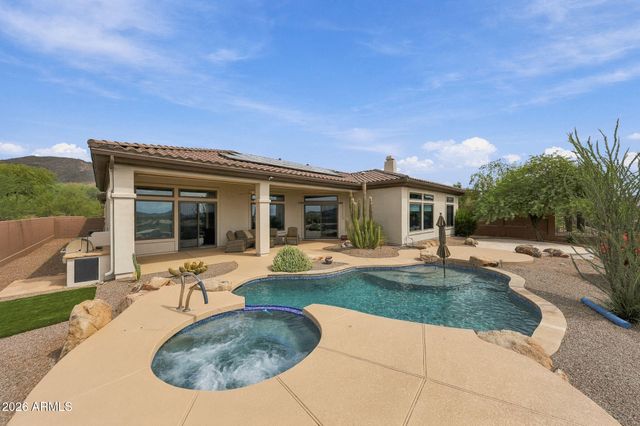 41943 N BACK CREEK Court, Anthem, AZ 85086
