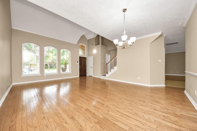 114 Lindencrest Court, Sugar Land, TX 77479