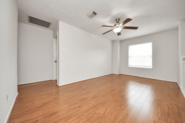 114 Lindencrest Court, Sugar Land, TX 77479