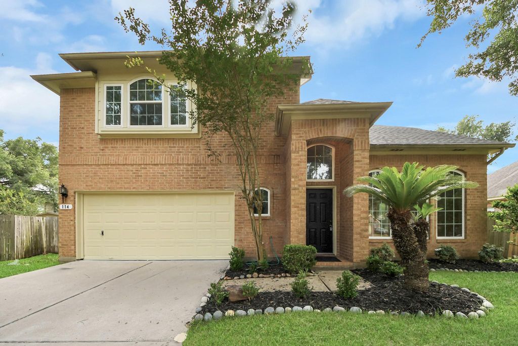 114 Lindencrest Court, Sugar Land, TX 77479