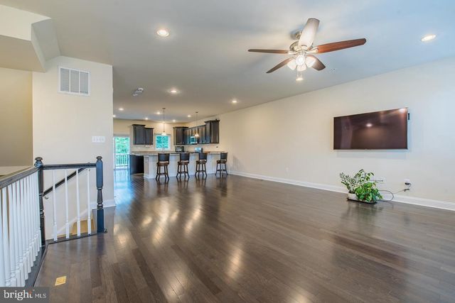 3831 PENTLAND HILLS DR, Upper Marlboro, MD 20774