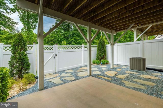 3831 PENTLAND HILLS DR, Upper Marlboro, MD 20774