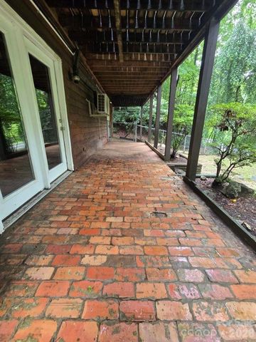 4105 Pickens Highway, Rosman, NC 28772