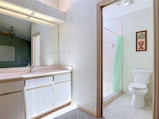 209 MEADOW LAKE DRIVE, Edgewater, FL 32141