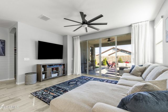 3498 W DREAMY DRAW Drive, San Tan Valley, AZ 85144