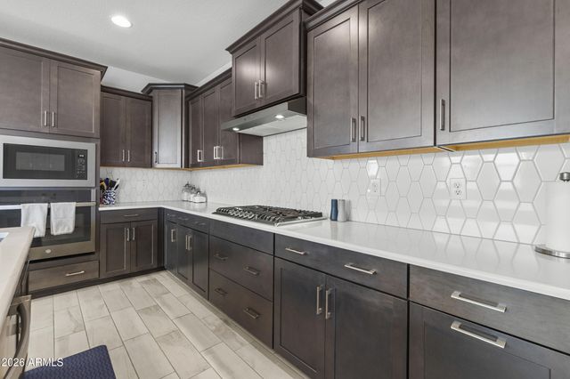 3498 W DREAMY DRAW Drive, San Tan Valley, AZ 85144