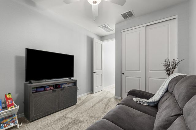 3498 W DREAMY DRAW Drive, San Tan Valley, AZ 85144